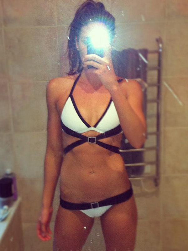 stephanie-rice-self-shot-bikini-pic-from-twitter-.jpg